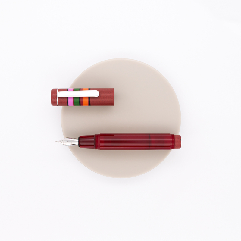 Opus 88 Fantasia Penna Stilografica Rossa