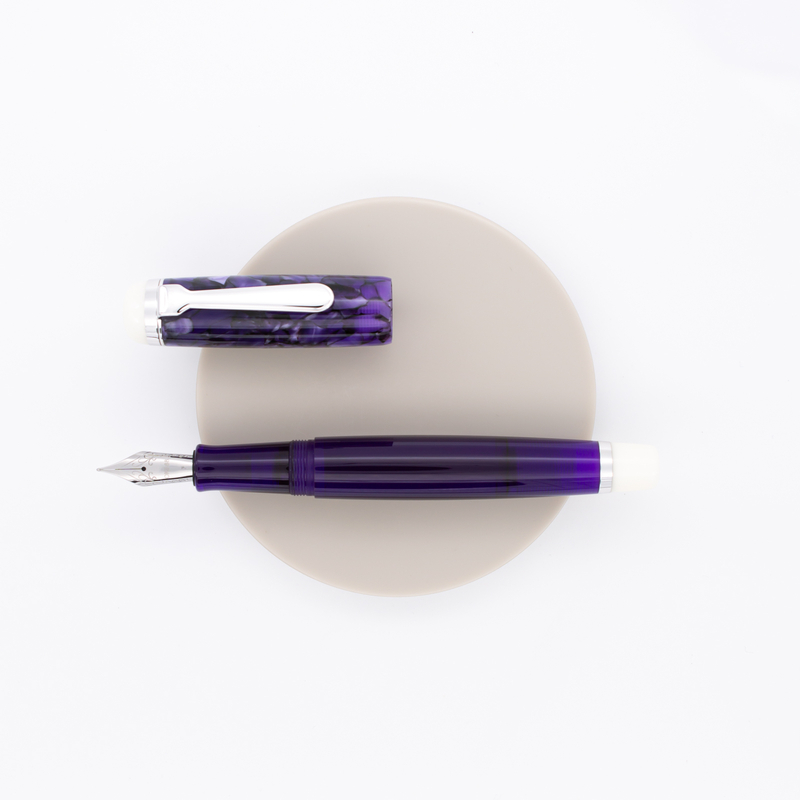 Opus 88 Omar Penna Stilografica Viola