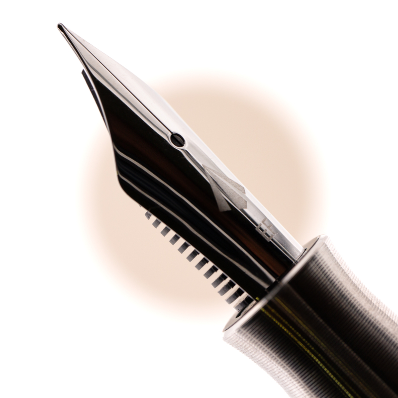 Gravitas Gravitas Pocket Aluminium Penna Stilografica Cherry Velvet