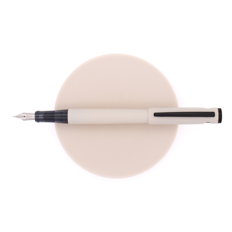 Pilot Pilot Lightive Fountain Pen Ivory Matte