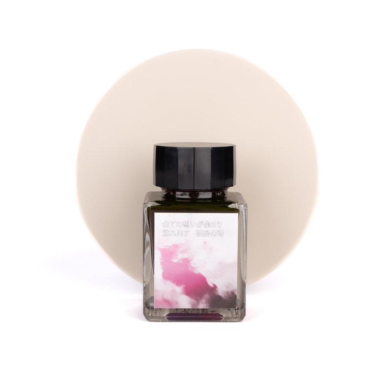 Tono & Lims Tono & Lims All that we feel converges and overflows, marking a time of celebration Ink Bottle 30 ml