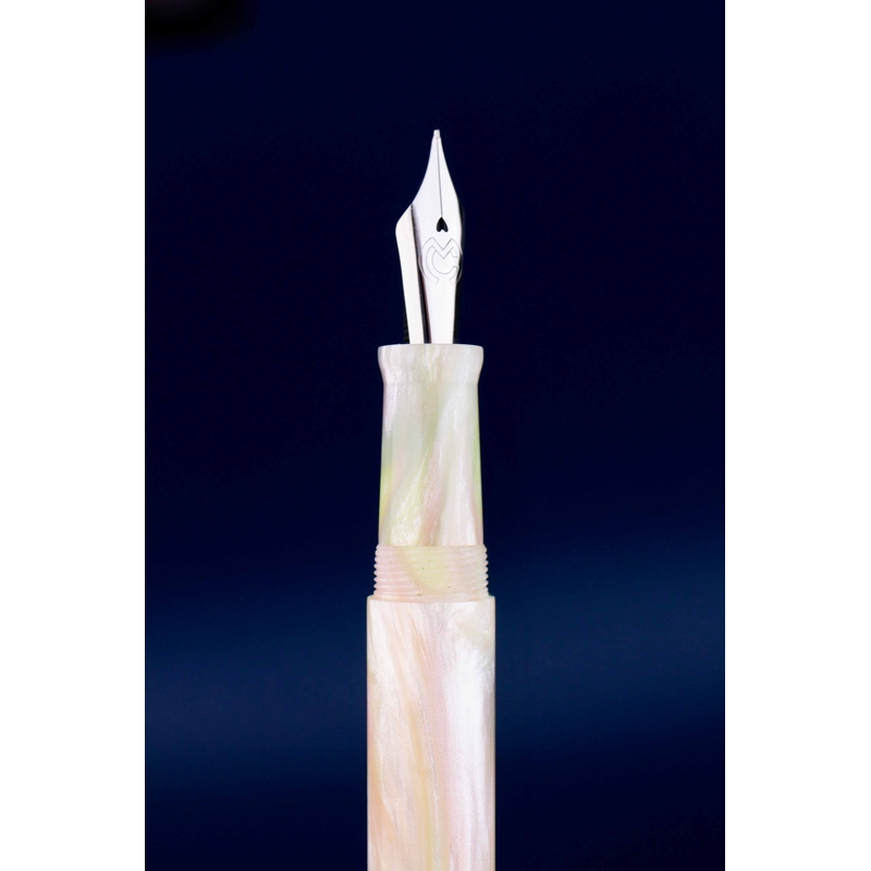 Magna Carta Magna Carta x Stilo&Stile Mag 600S Fountain Pen White Opal