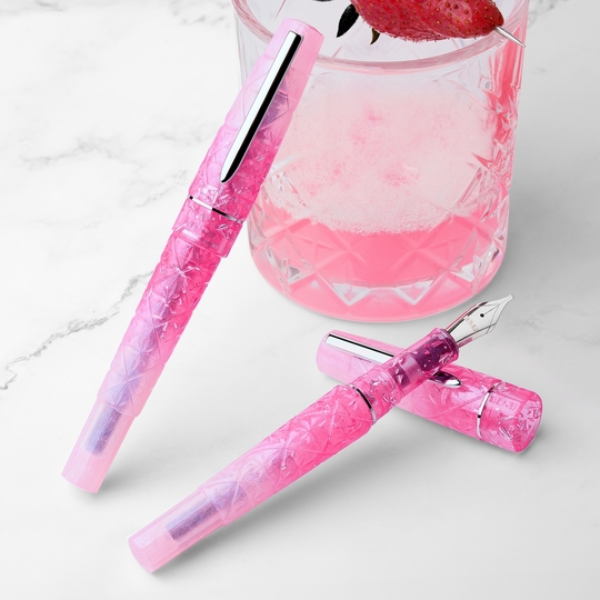 Benu Cocktail Hour Penna Stilografica Pink Lady