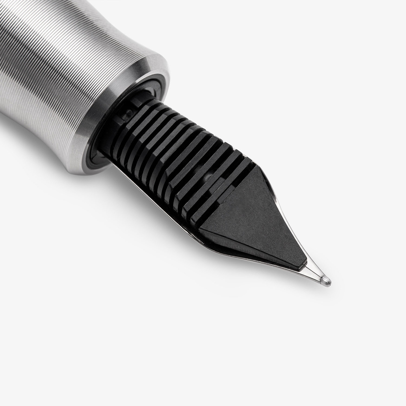 Gravitas Gravitas VAC 2.0 Grade 5 Titanium Fountain Pen Machine Finish