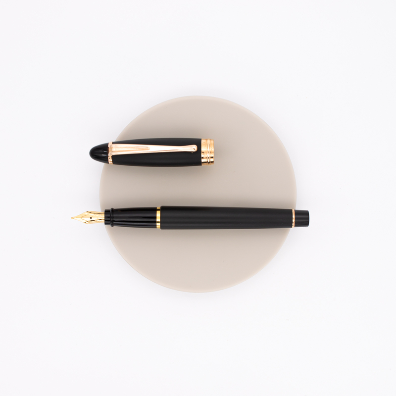 Aurora Ipsilon Satin Penna Stilografica Nera Oro Rosa